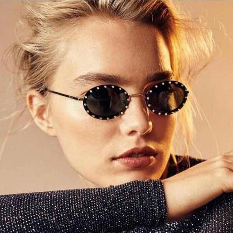 Latest Crystal Over Sunglasses Women Vintage Brand Designer Diamond Round Sun Glasses Female Oculos Pink Red Purple Eyewear UV400