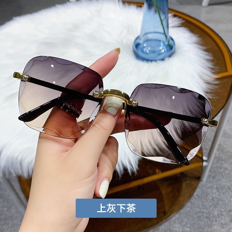 2021-Fashion-Luxury-Rimless-Metal-Hinge-Frame-Sunglasses-Women-Retro-Square-Gradient-Sunglasses-Brand-Designer-UV400-2